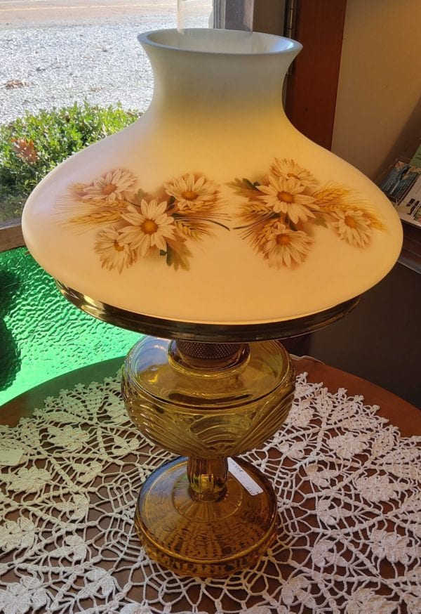 Aladdin Lamp w/globe
