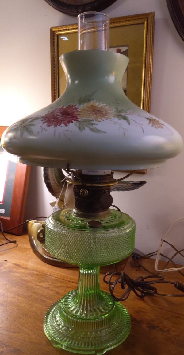 Aladdin Lamp w/Shade