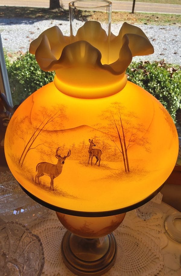 Fenton Bermese Lamp - Image 3