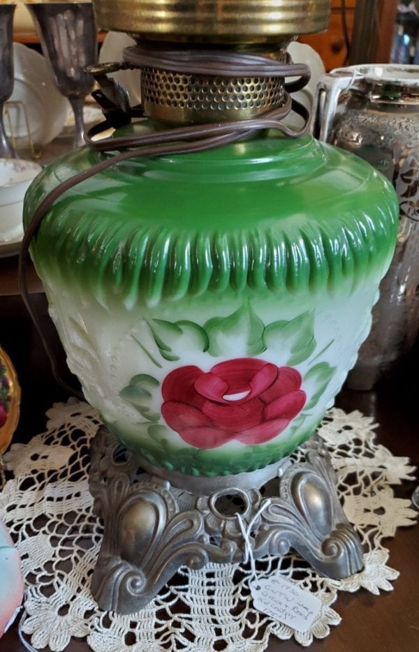 GWTW Lamp Green w/ Roses - Image 2