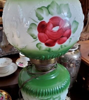 GWTW Lamp Green w/ Roses