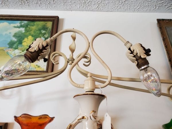 Capidimonte Style Rose Art Deco Lamp - Image 3