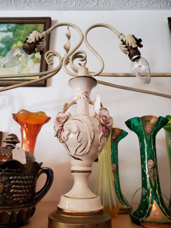 Capidimonte Style Rose Art Deco Lamp