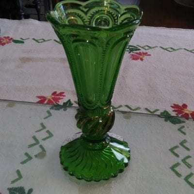 U.S. Antique Green Glass Vase