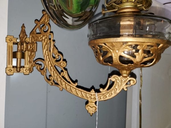 Bradley Hubbard Bracket 1800's Oil Lamp - Image 4