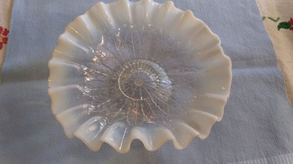 Northwood Opalescent Bowl (RARE) - Image 3