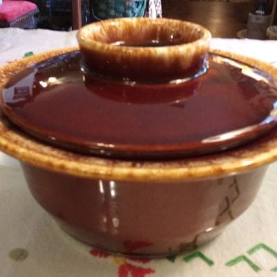 Hull Brown Drip Casserole Bowl w/Lid 32oz