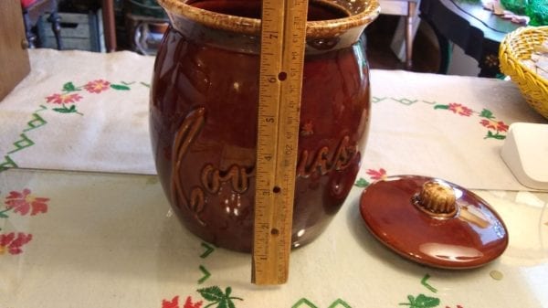 Hull Brown Drip Cookie Jar - Image 6