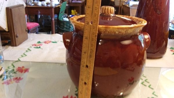 Hull Brown Drip Bean Pot w/Lid - Image 3