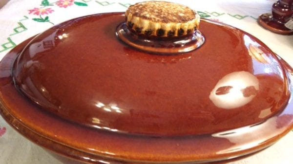 Hull Brown Drip Oval Baking Dish w/Lid - Image 3