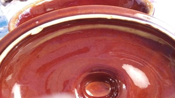 Hull Brown Drip Oval Baking Dish w/Lid - Image 4