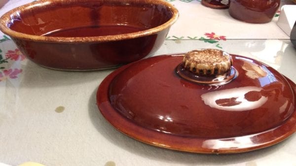 Hull Brown Drip Oval Baking Dish w/Lid - Image 7
