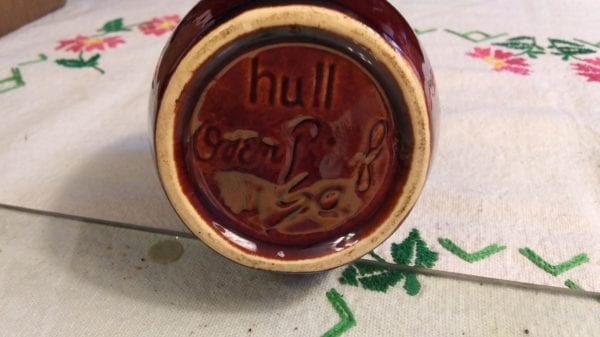 Hull Brown Drip Salt and Pepper Shakers - Image 4