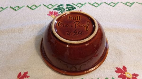 Hull Brown Drip Small Berry Bowl - Image 4