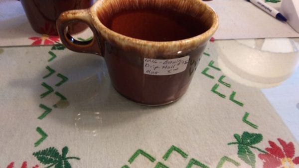 Hull Brown Drip Cup - Image 3