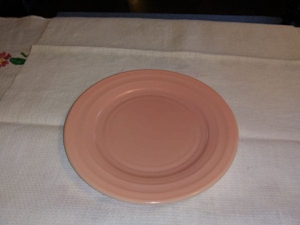 Moderntone Platonite Pink Luncheon Plate - Image 3