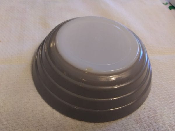 Moderntone Gray Berry Bowl (Used Condition) - Image 3