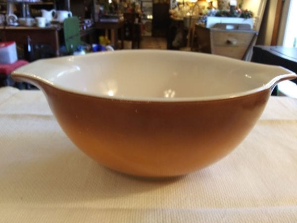 Pyrex Brown Cinderella Bowl