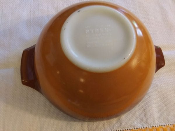 Pyrex Brown Cinderella Bowl - Image 4
