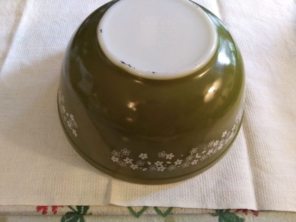 Pyrex Green Bowl - Image 3