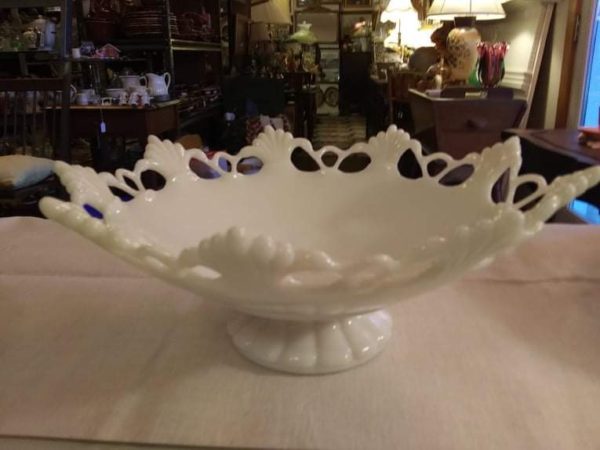 Milk Glass "Ring and Petal" Bowl
