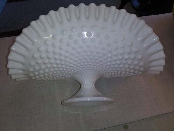 Milk Glass Banana Bowl - Image 2