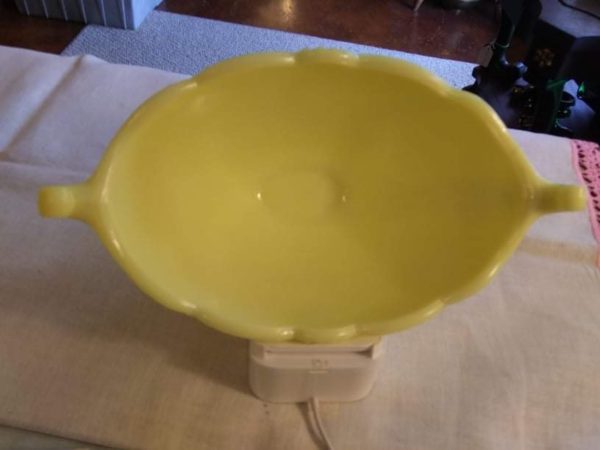 McKee Glass Custard Console Bowl - Image 4