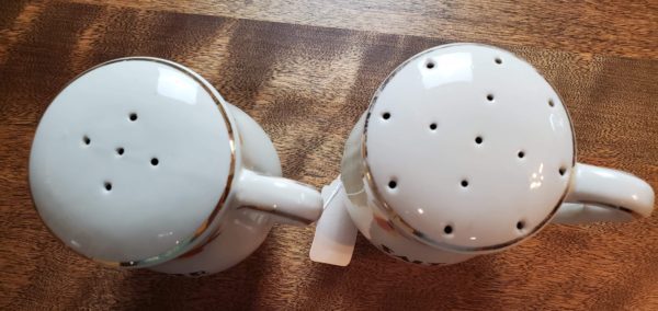 Autumn Leaf Salt and Pepper Shakers - Image 2