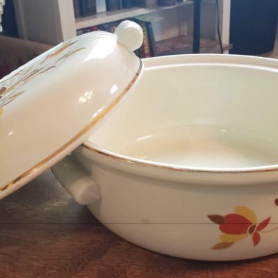 Autumn Leaf Casserole Bowl w/ Lid