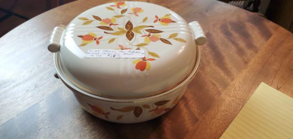 Autumn Leaf Casserole Bowl w/ Lid - Image 2