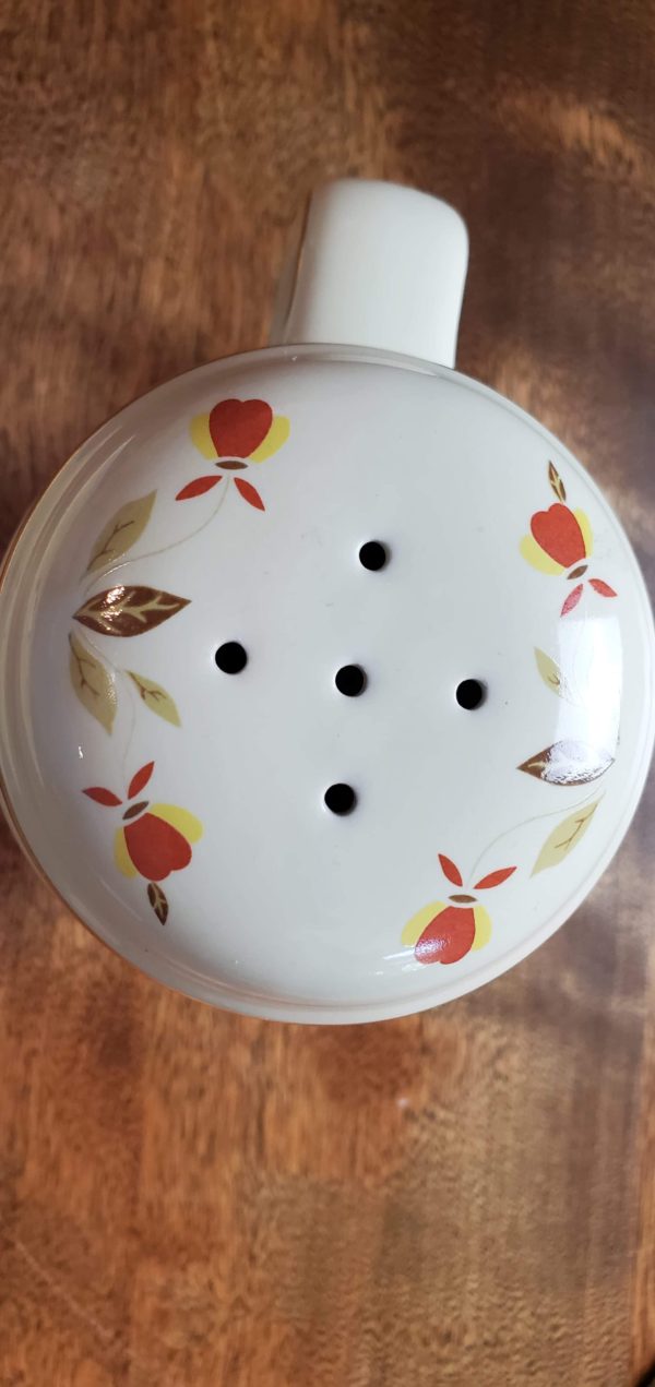 Autumn Leaf Salt Shaker - Image 3
