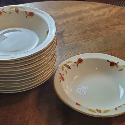 Autumn Leaf Berry Bowl