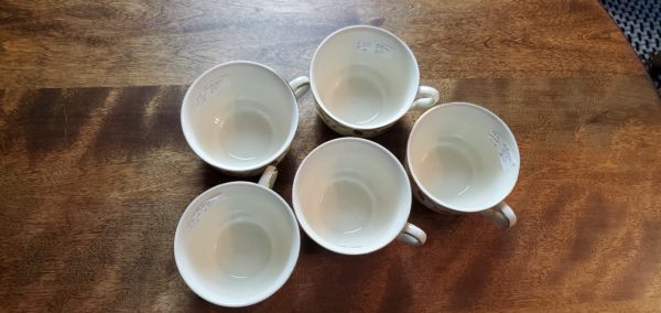 Autumn Leaf Tea Cup - Image 2