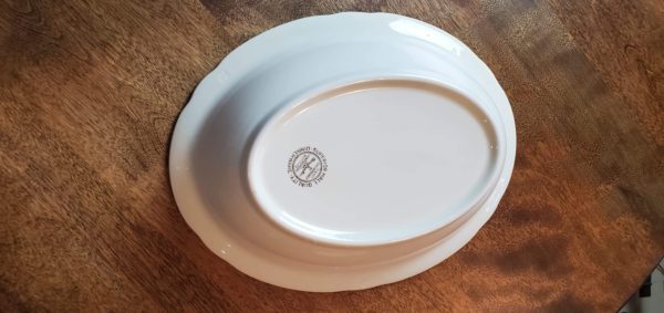 Autumn Leaf Serving Bowl - Image 2