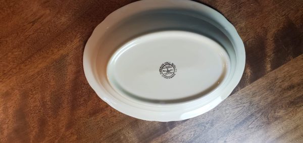 Autumn Leaf Serving Bowl - Image 3
