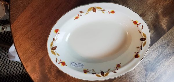 Autumn Leaf Serving Bowl - Image 3