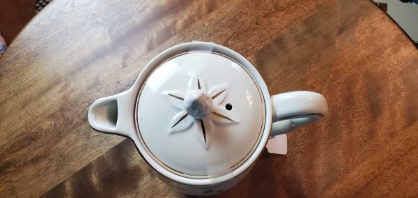 Autumn Leaf Tea Pitcher w/ Lid - Image 4