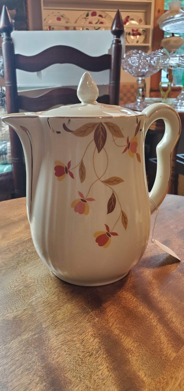 Autumn Leaf Tea Pitcher w/ Lid