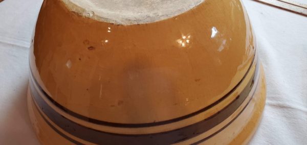 Large Yellow Ware Bowl w/ Brown Band - Image 4