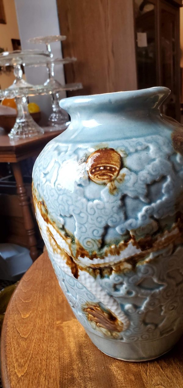 Majolica Dragon Vase - Image 3