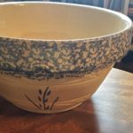Roseville Ramsbottom Sponge Ware Bowl
