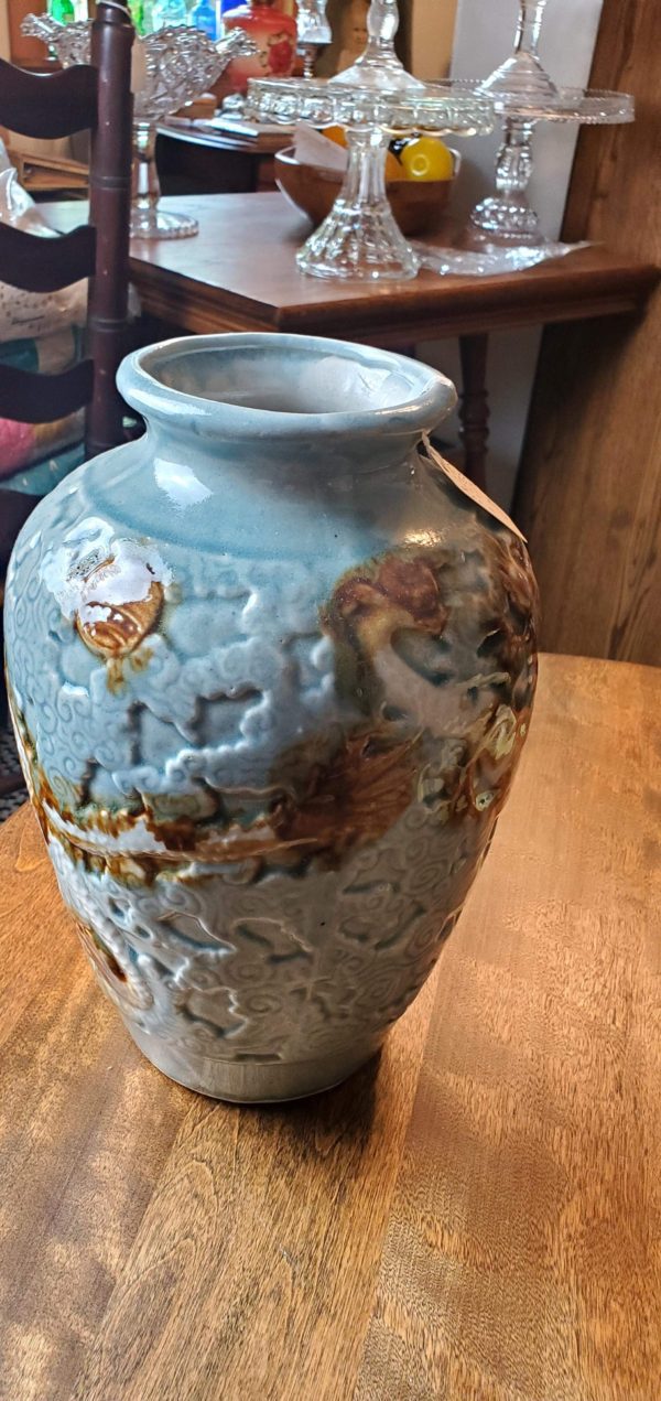 Majolica Dragon Vase - Image 4