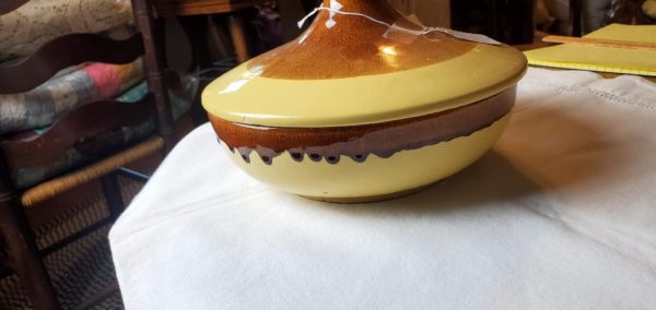 Brown Drip and Yellow Casserole Bowl w/ Lid - Image 7