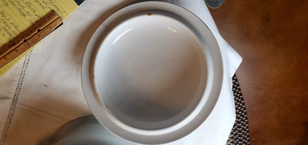 Old Chamber Pot w/ Lid - Image 9