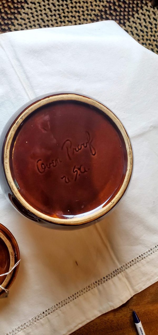 McCoy Brown Drip Bean Pot - Image 6