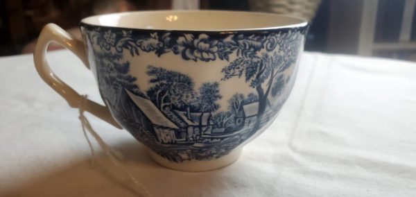 "Mill Stream" Cup
