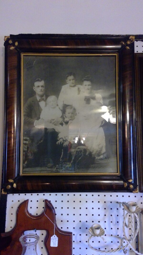 1800's Family Picture