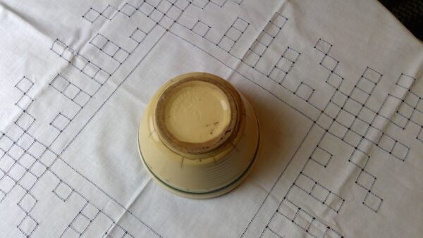 6" Yellow Ware Bowl - Image 3